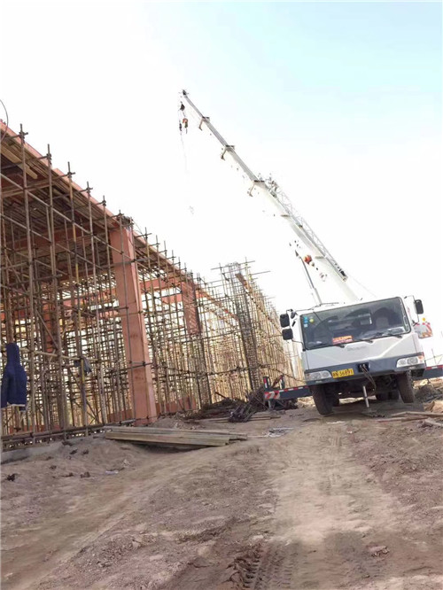 旌德县25 吨、50 吨吊车怎么选？多大重量 / 半径适合对应车型？